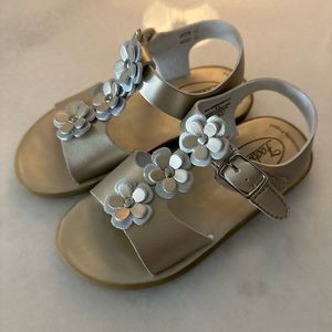 Gold footmate sandals